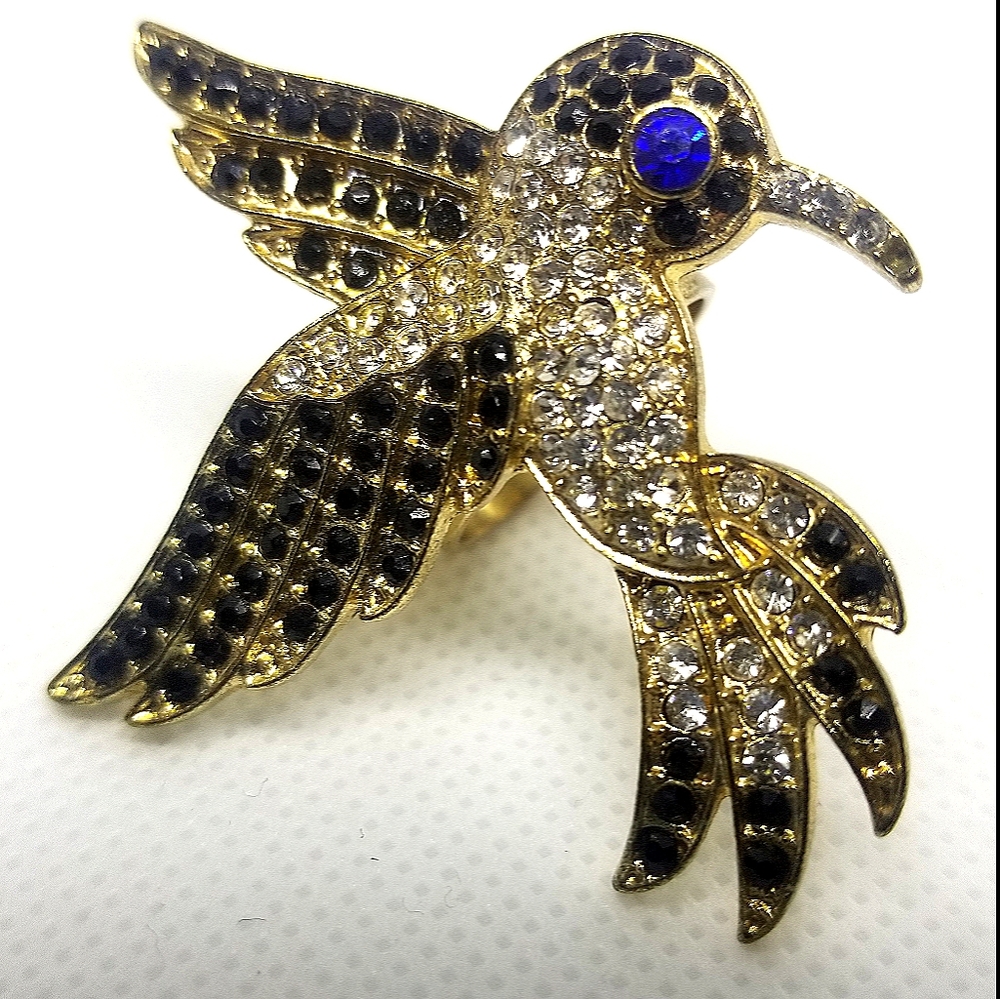 🍍3 for $25 SALE Crystal Humingbird gold tone Ring - Picture 1 of 3